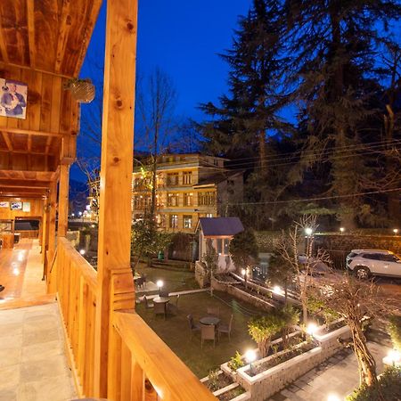 Holiday Home International -Vivaan Stays Manāli Εξωτερικό φωτογραφία