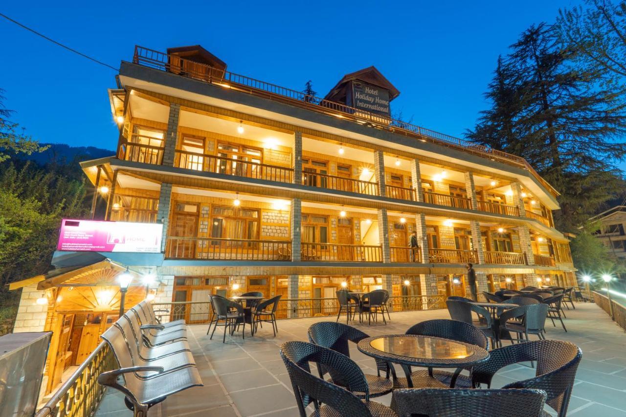 Holiday Home International -Vivaan Stays Manāli Εξωτερικό φωτογραφία