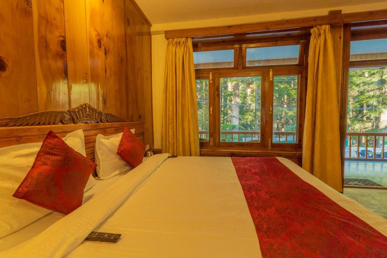 Holiday Home International -Vivaan Stays Manāli Εξωτερικό φωτογραφία