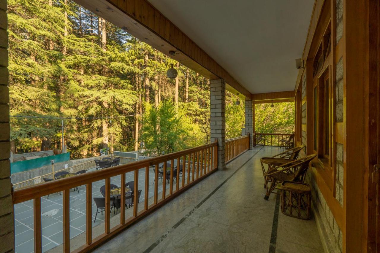 Holiday Home International -Vivaan Stays Manāli Εξωτερικό φωτογραφία